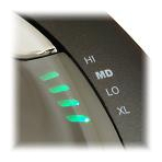 Vertikálna ergonomická laserová káblová počítačová myš EVOLUENT VM4R (na vrchnej časti namontované LED diódy ukazujú akú máte práve zvolenú rýchlosť kurzoru/DPI (veľmi malá (XL), malá (LO), stredná (MD) a  vysoká (HI)).<br />
